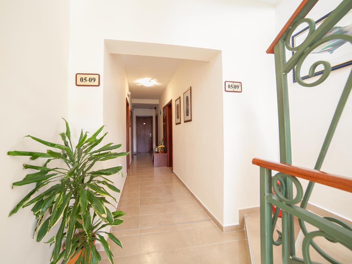 Apartments Krapina Lux Будва Экстерьер фото
