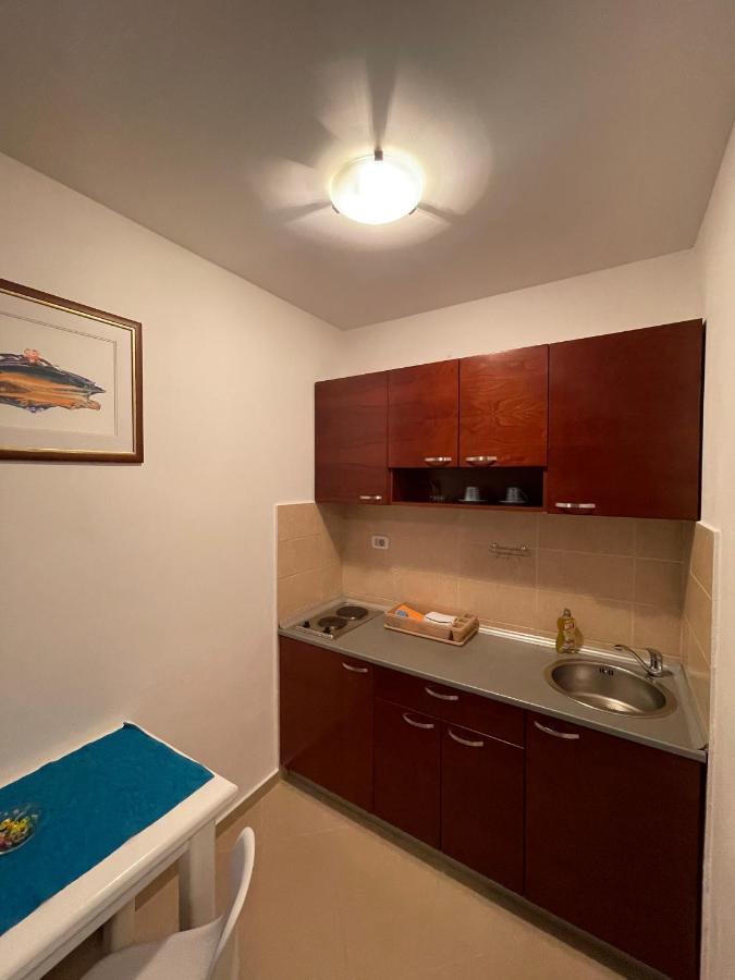 Apartments Krapina Lux Будва Экстерьер фото