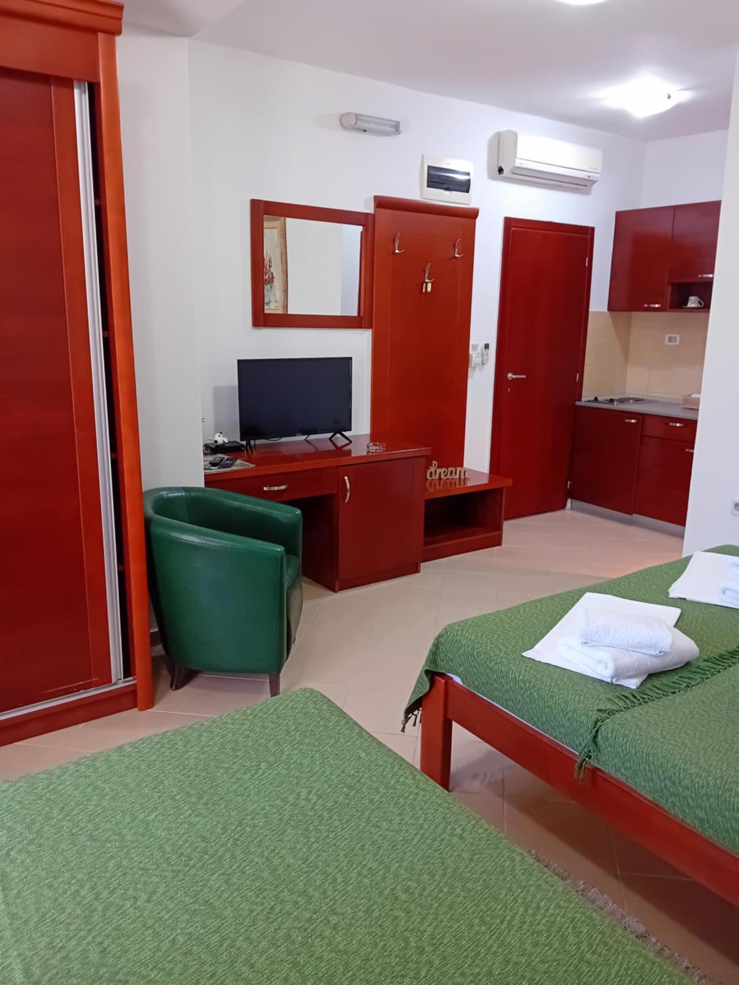 Apartments Krapina Lux Будва Экстерьер фото