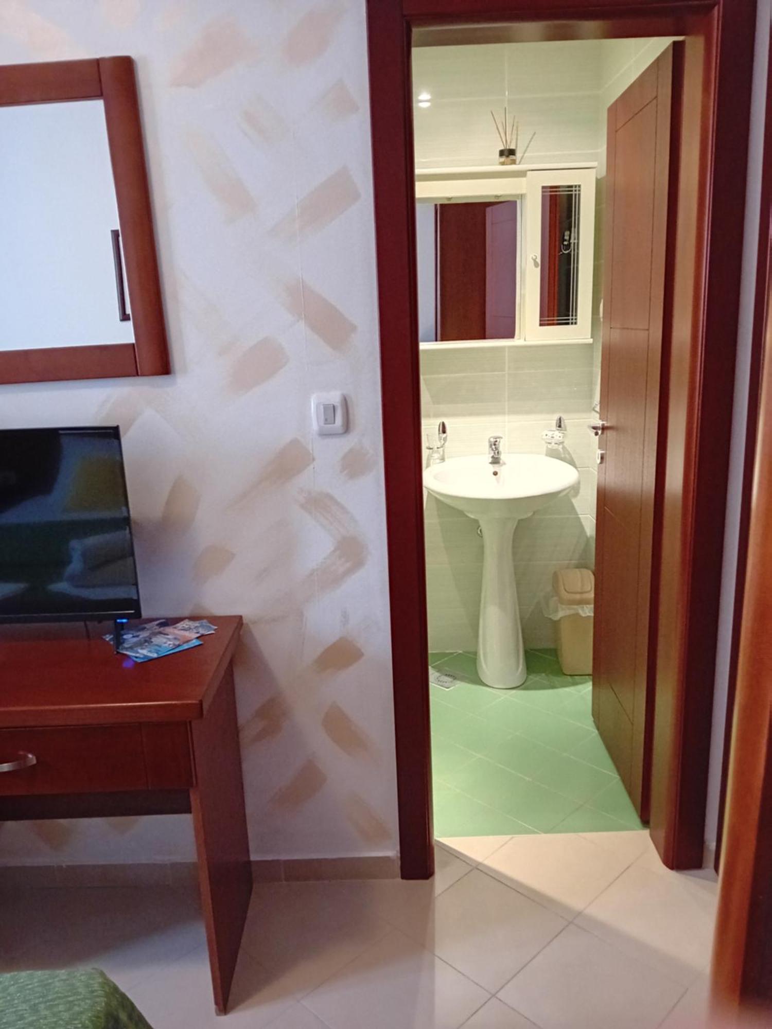 Apartments Krapina Lux Будва Экстерьер фото
