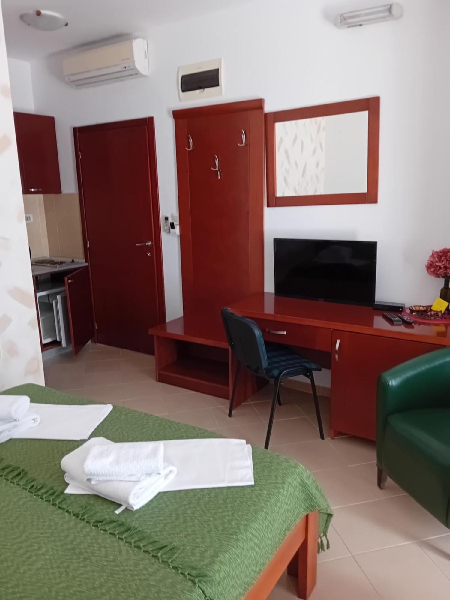 Apartments Krapina Lux Будва Экстерьер фото