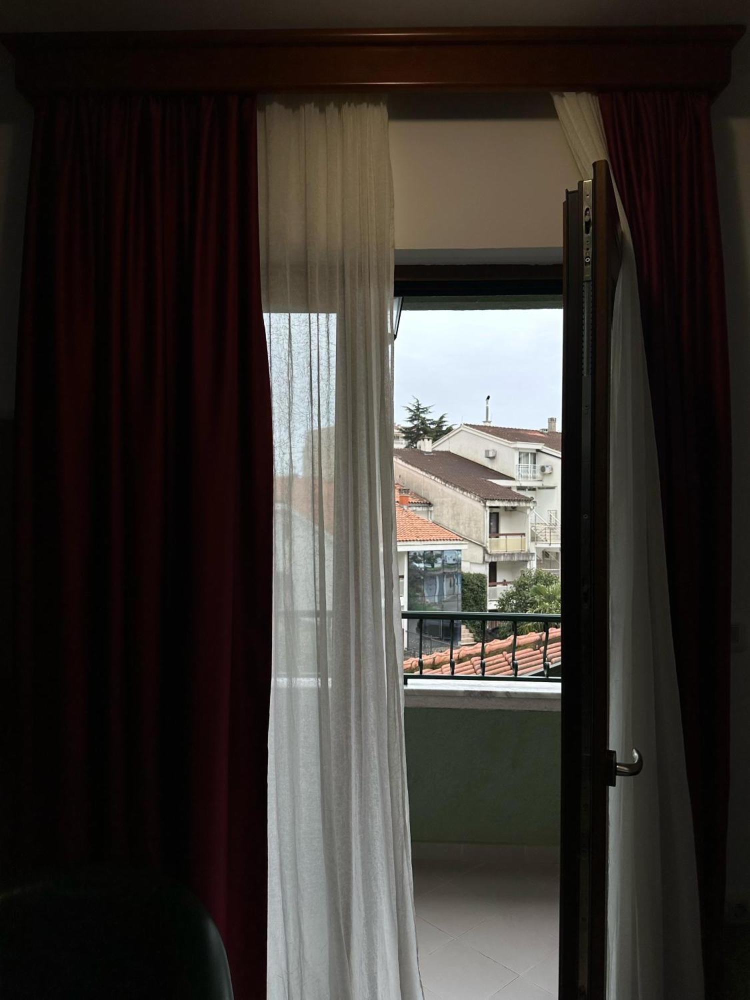 Apartments Krapina Lux Будва Экстерьер фото